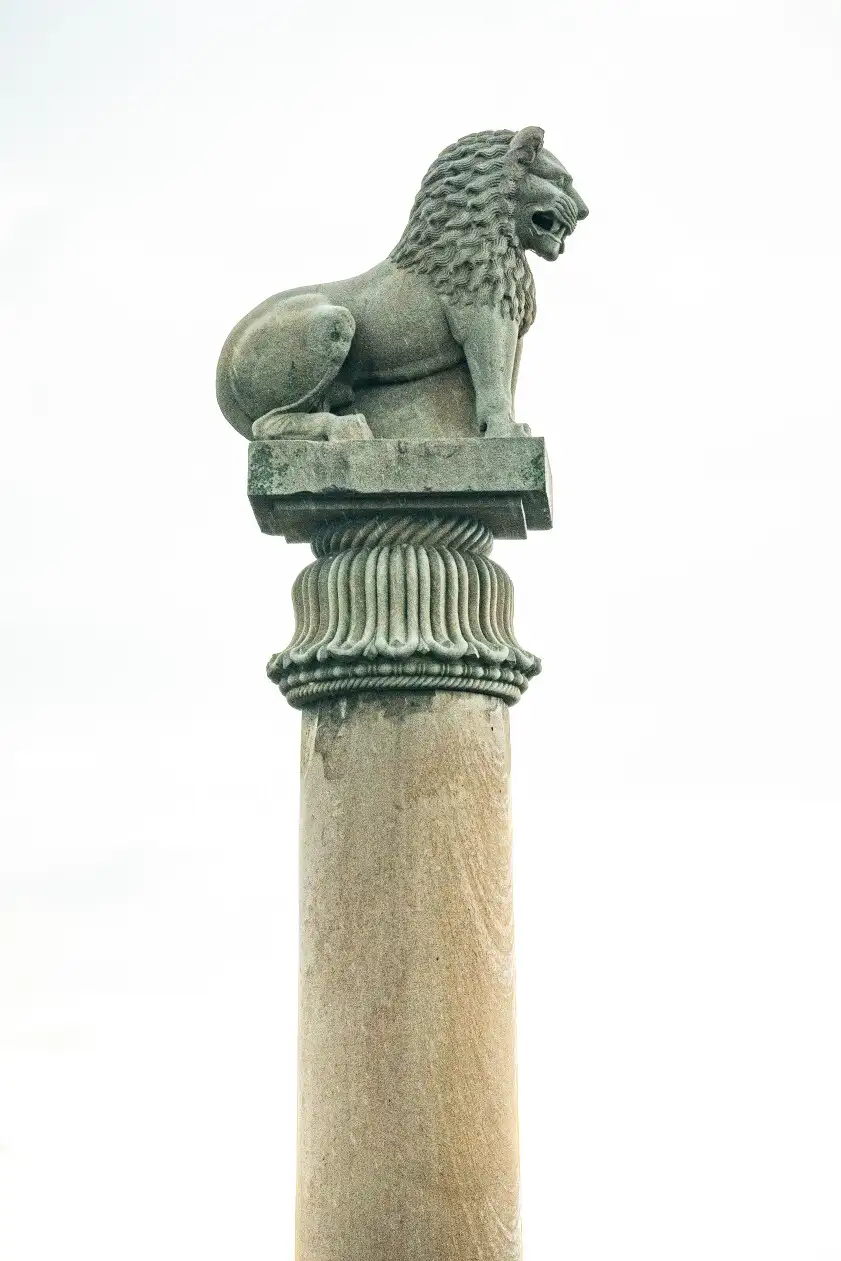 Ancient Ashoka Pillar - Vaishali's Historical Landmark