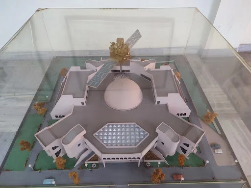 inside-patna-planetarium