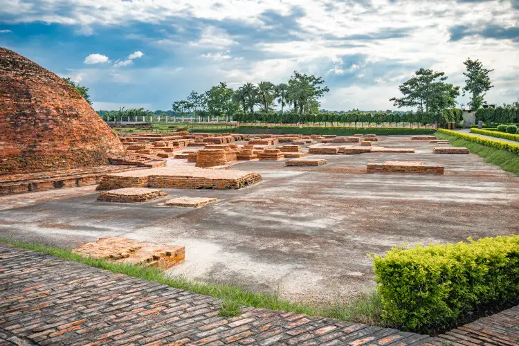 Vaishali's Pillar of Ashoka - Preserving Ancient History