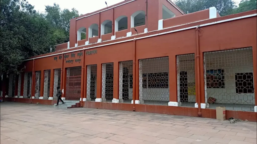 Jagdishpur Fort - Historical Landmark